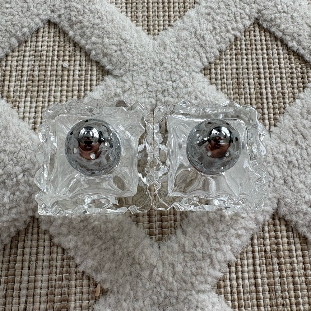 Vintage Leonard Pair of Crystal Salt and Pepper Shakers with Silver Tops